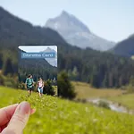 Neues Luxerioes Eingerichtetes Bock *