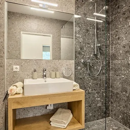 Neues Luxerioes Eingerichtetes Bock Apartament *