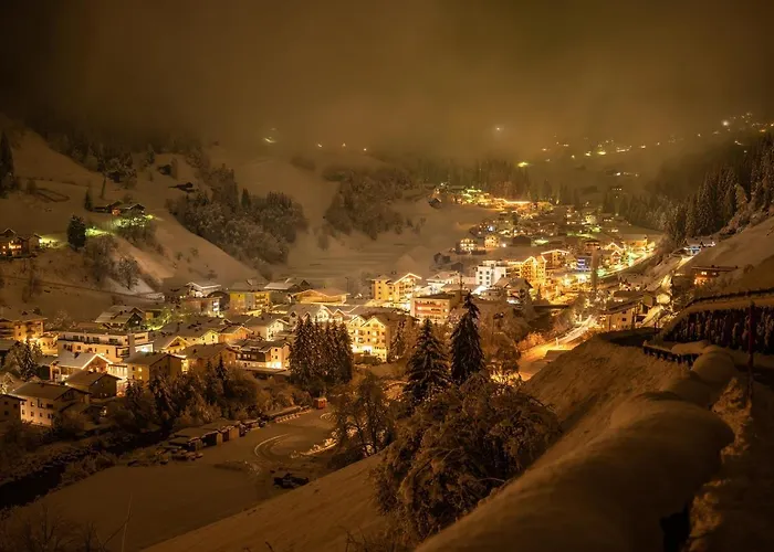 Neues Luxerioes Eingerichtetes Bock ゼー