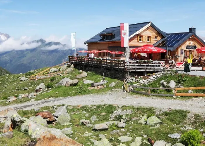 Neues Luxerioes Eingerichtetes Bock *